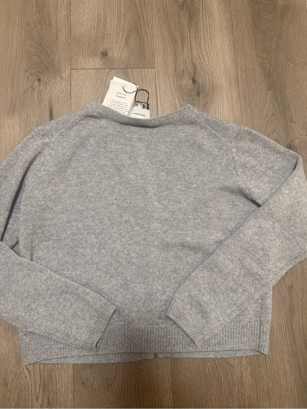 Reformation Clara Cashmere Cardigan Sweater NWT Gray Large 95% Recycled Cashmere - Picture 5 of 8